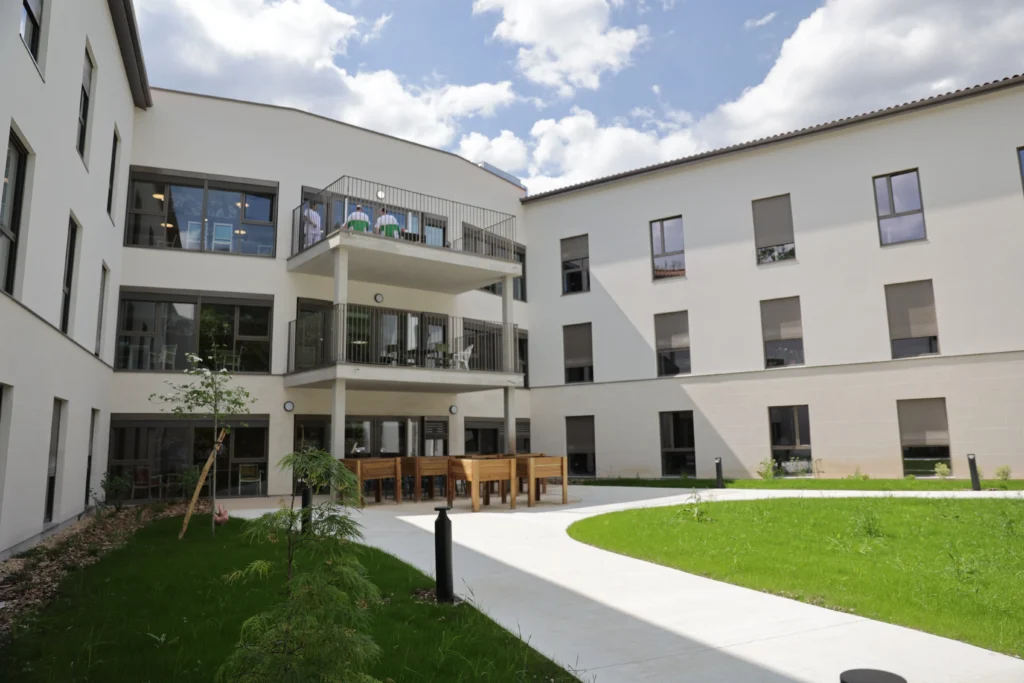 entreprise de peinture en bâtiment dordogne et gironde